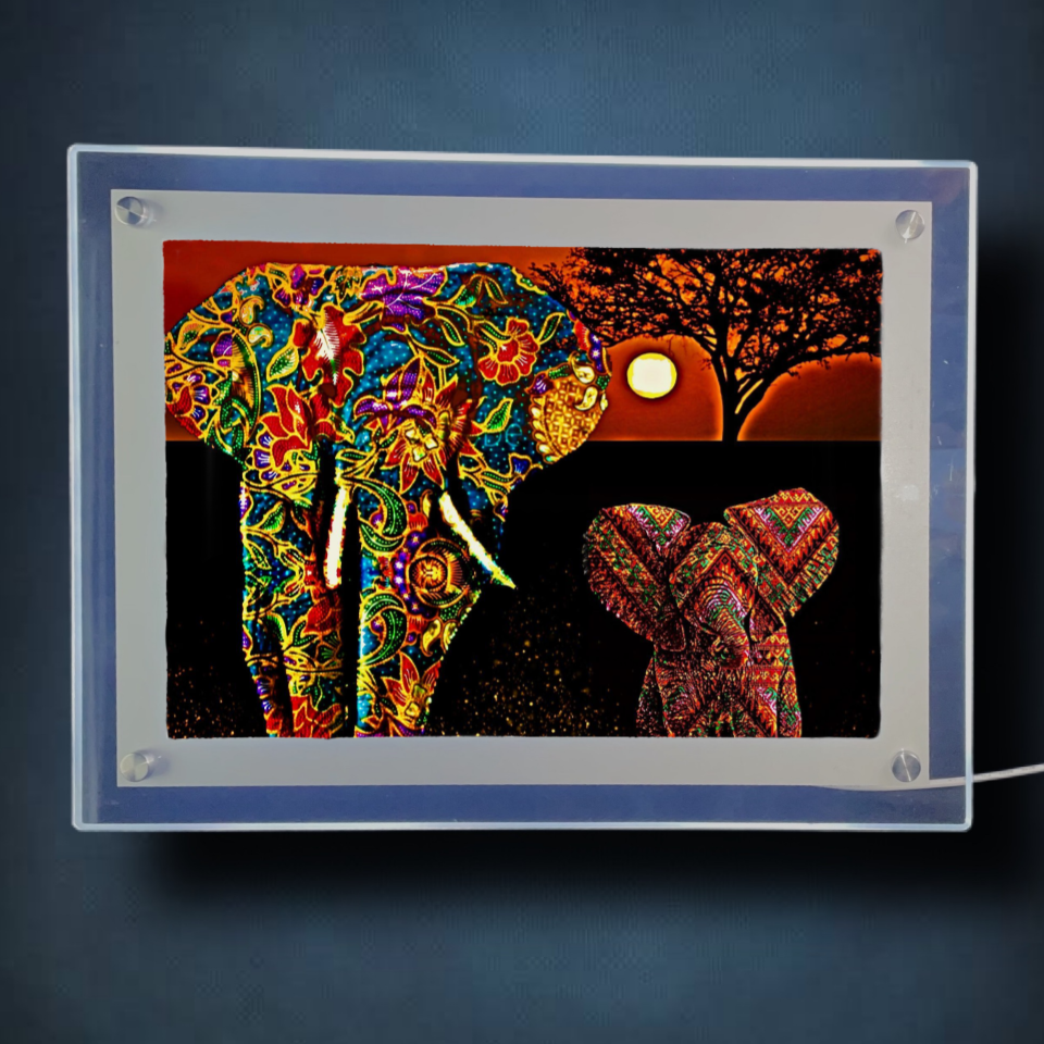 Elephantasy Lightbox Frame